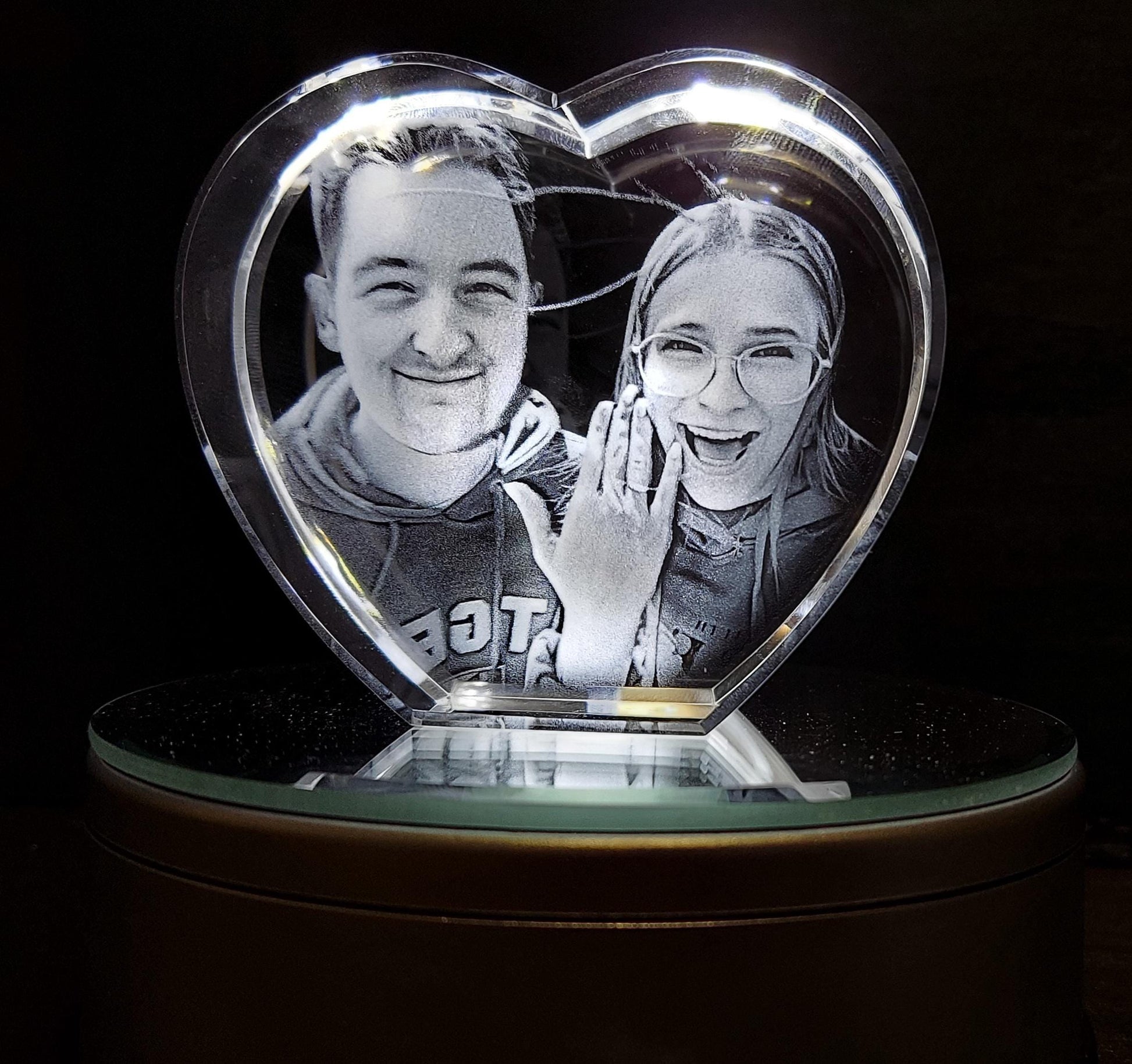 custom laser engraved 3d crystal heart shaped keepsake