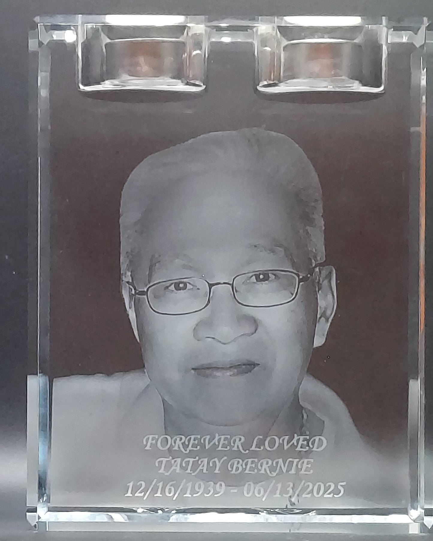 custom laser engraved 3d crystal urn candle holder 