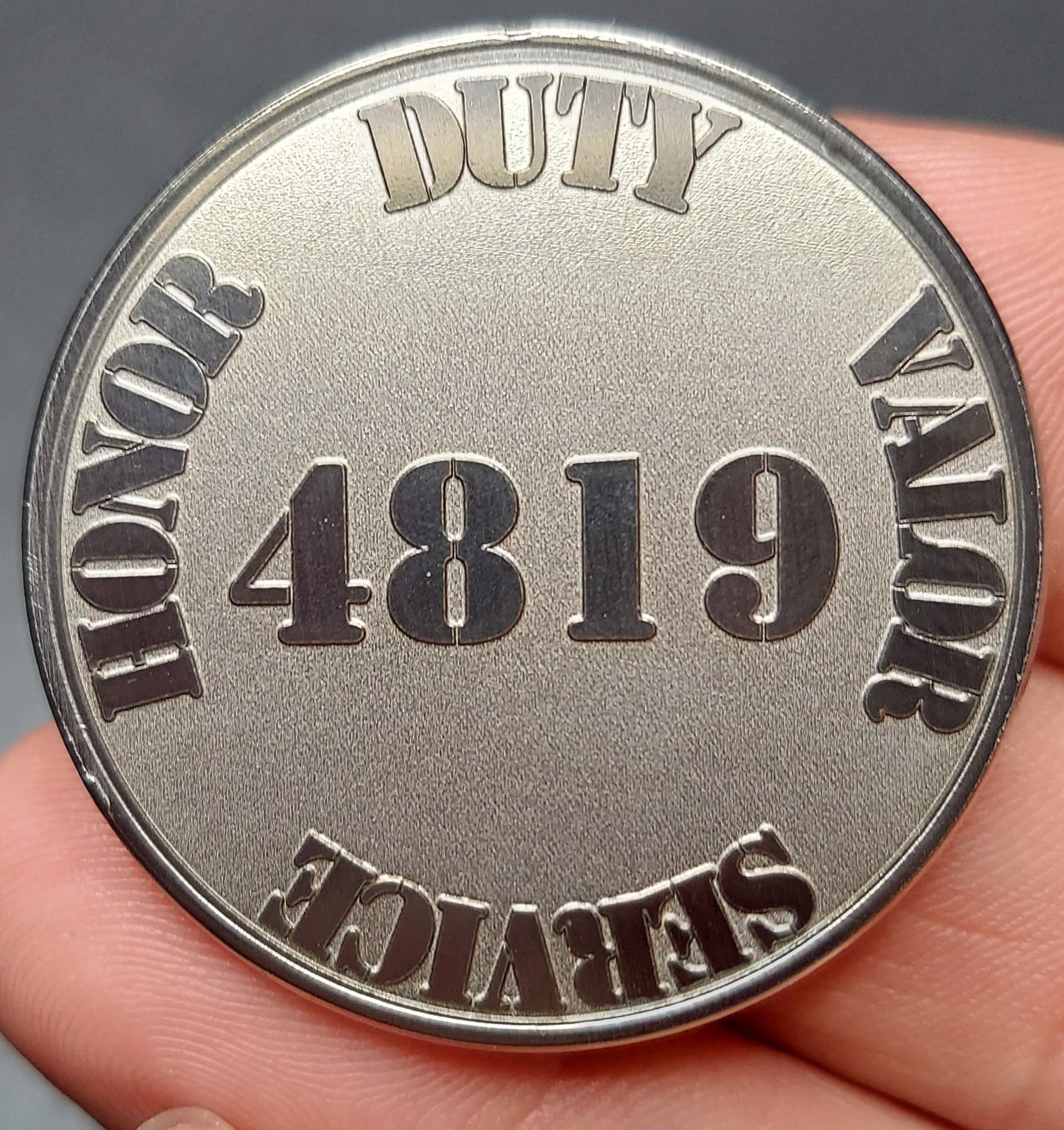 custom laser engraved police officer memorial challenge coin 