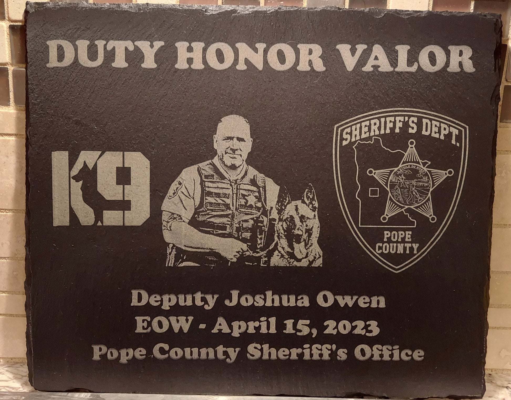 custom laser engraved police officer memorial plaque 