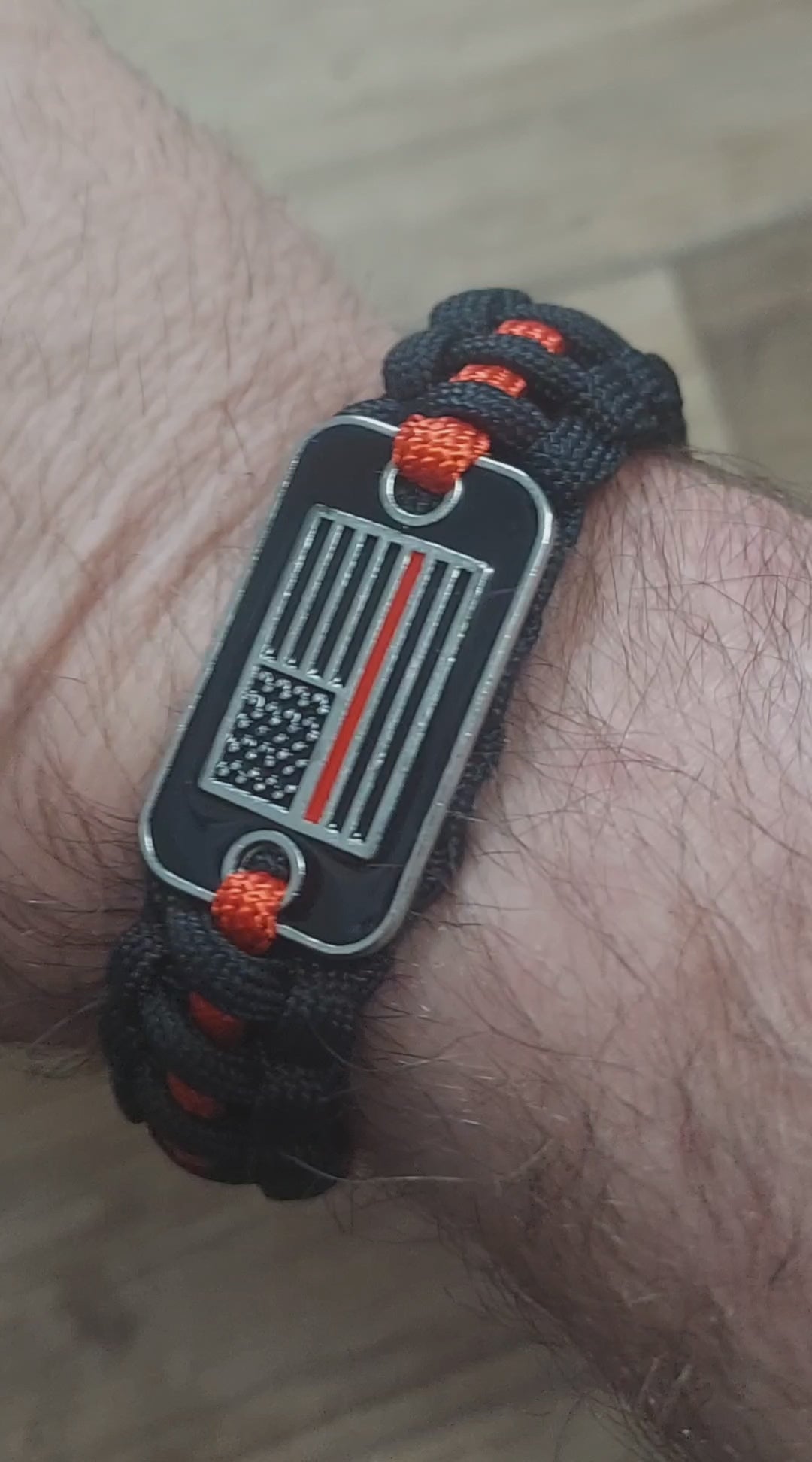 firefighter paracord bracelet