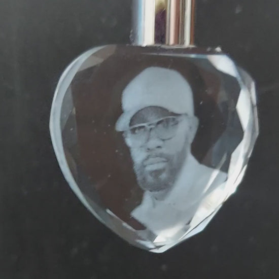 custom laser engraved 3d crystal heart shaped keychain